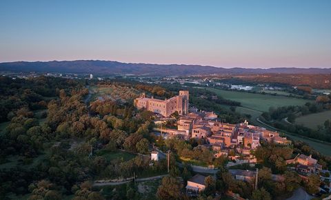 Castell d'Emporda Hotel