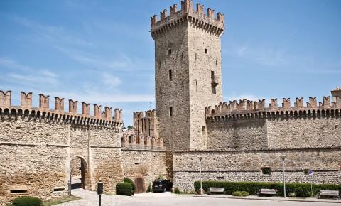 Castello di Vigoleno