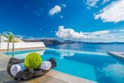 Santorini Secret Suites & Spa